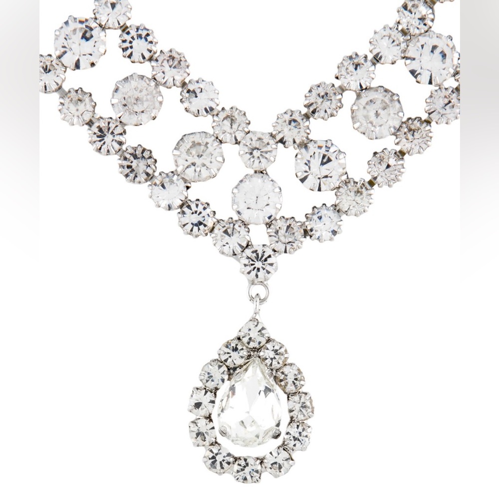 Alessandra Rich
Crystal Collar Necklace - Picture 3 of 3